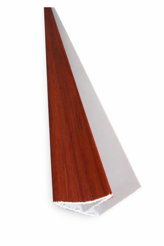 Cornisa Pvc 5.95 m Cedro Laminado