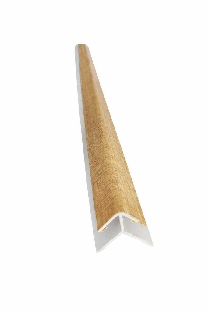 Angular Externo Pvc 5.95 m Madera Haya