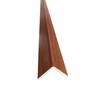 PA34-Angular WPC 2,90 metro ROBLE ROJIZO