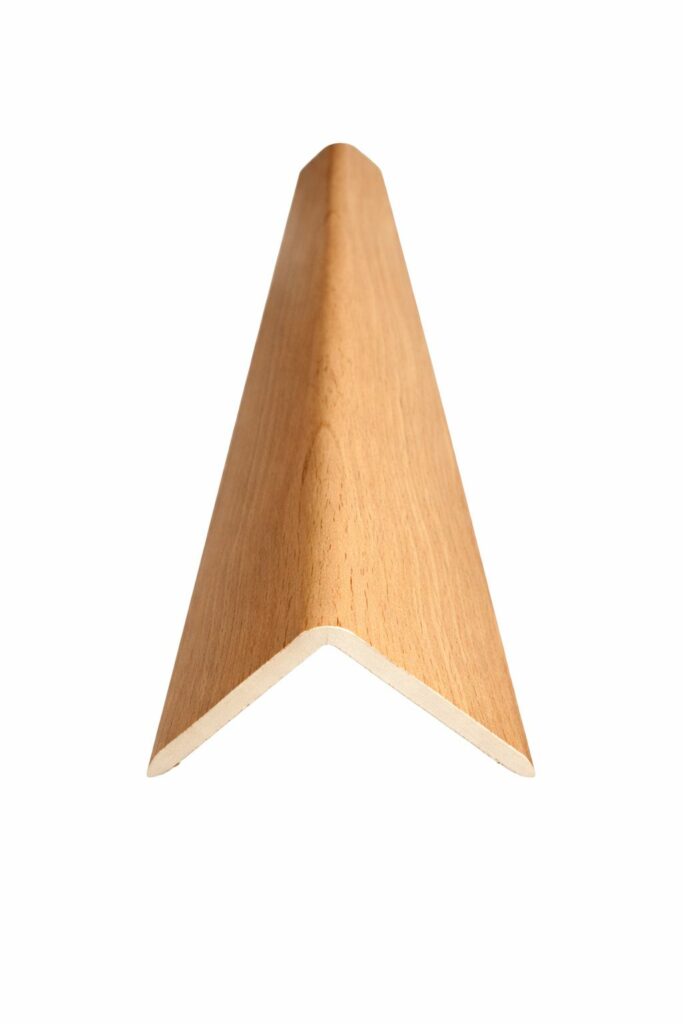 PA28-Angular Redondo WPC 2,90 metro crema vetas